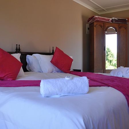 Berg En Dal Guesthouse Villiersdorp Екстериор снимка