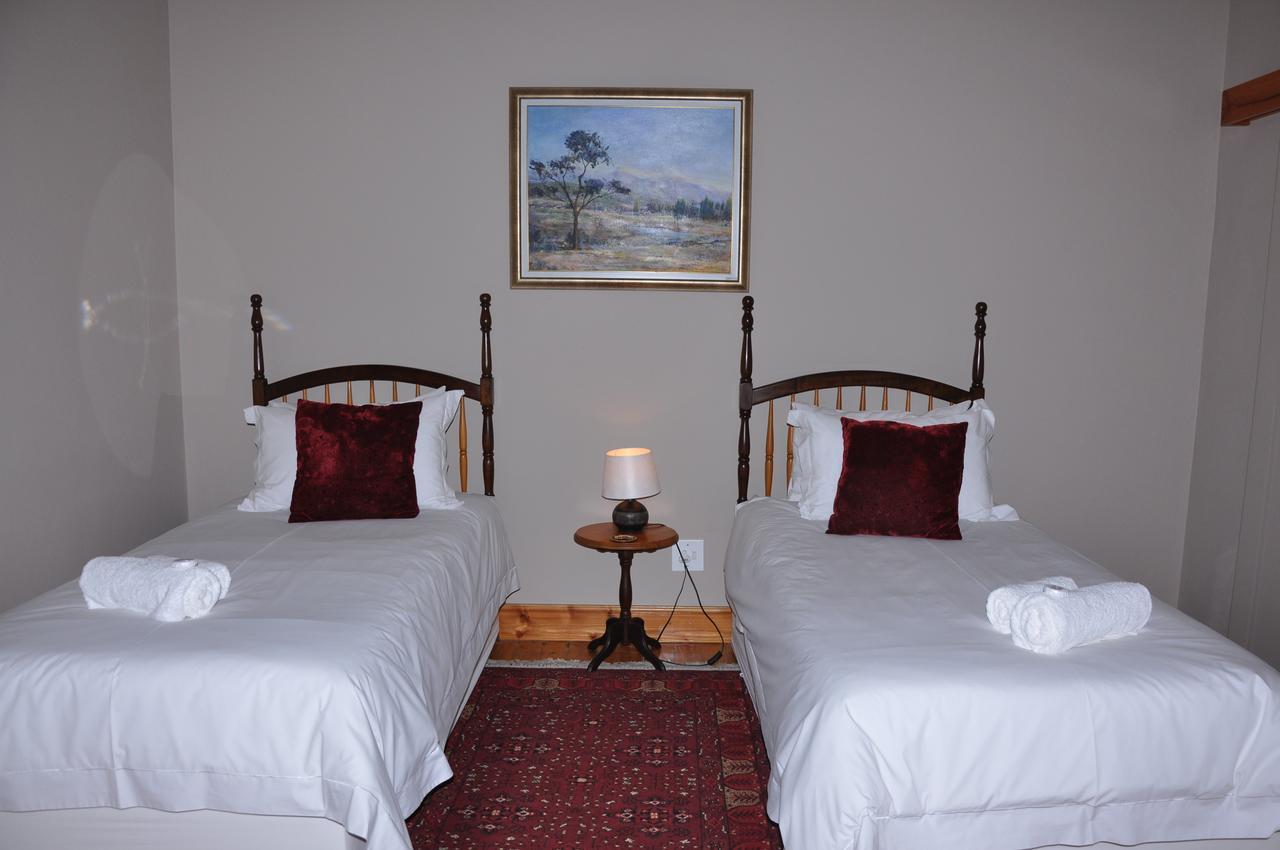 Berg En Dal Guesthouse Villiersdorp Екстериор снимка